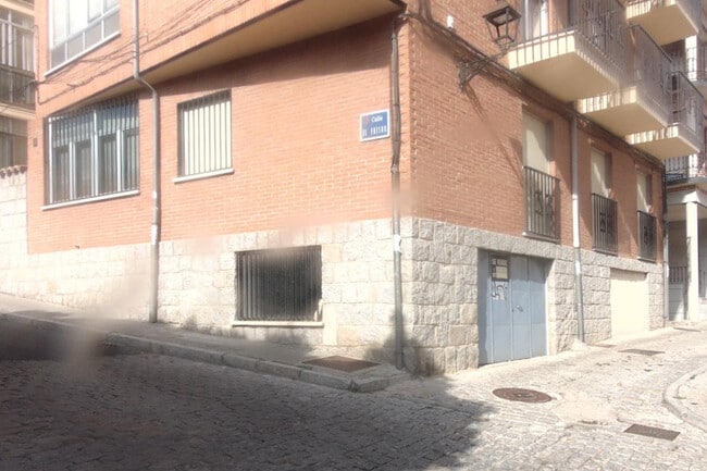 Más detalles de Calle Tiemblo, Ávila - Edificio residencial​ en venta