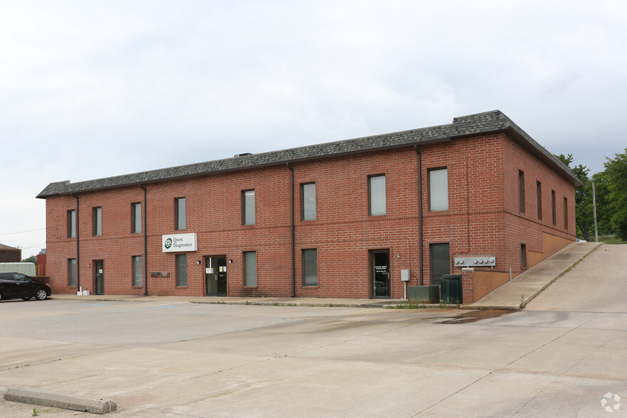 316 W US-40 Hwy, Odessa, MO en venta - Foto del edificio - Imagen 2 de 5