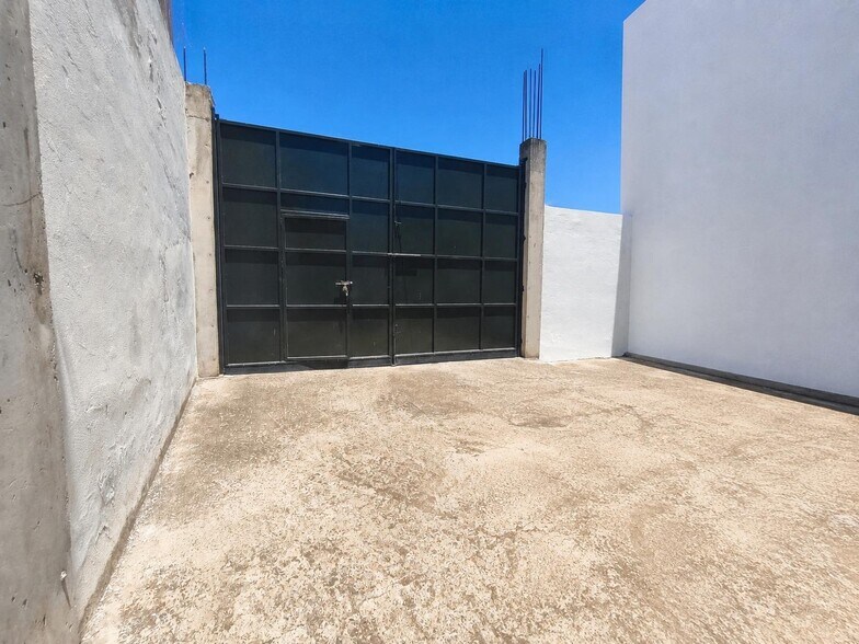 Terreno en Bollullos de la Mitación, Sevilla en venta - Foto del edificio - Imagen 2 de 7