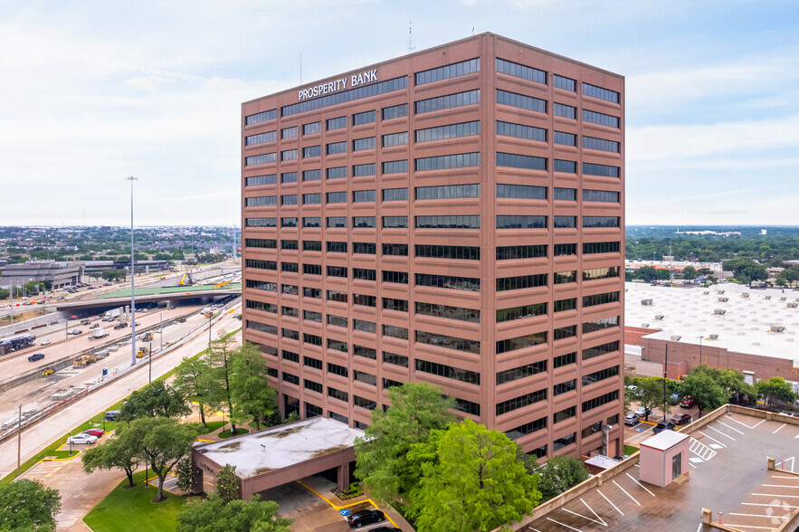 9330 Lyndon B Johnson Fwy, Dallas, TX en alquiler - Foto del edificio - Imagen 2 de 17