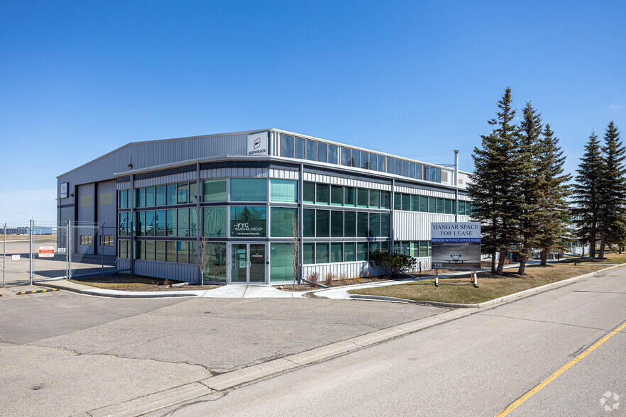 240 Aviation Pl NE, Calgary, AB en venta - Foto principal - Imagen 1 de 7