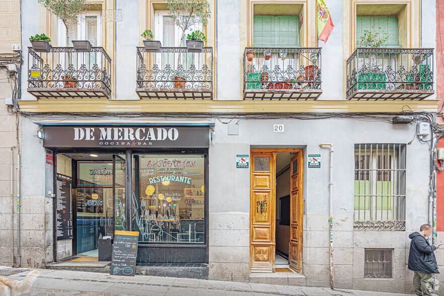 Costanilla San Andrés, 20, Madrid, Madrid en alquiler - Foto del edificio - Imagen 2 de 2