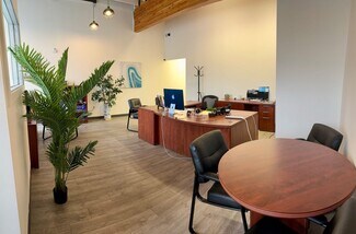 Más detalles de 9906A Franklin Av, Fort McMurray, AB - Local en alquiler