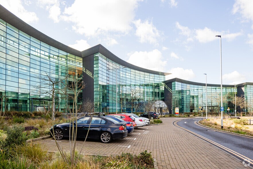 Basingstoke Rd, Reading en alquiler - Foto principal - Imagen 1 de 21