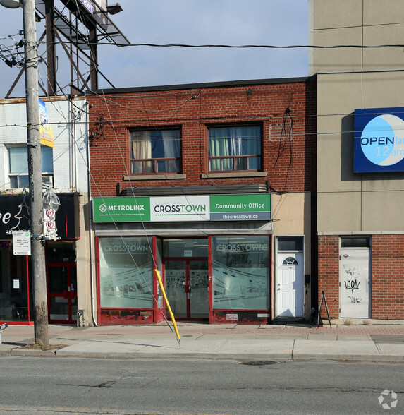 1848 Eglinton Ave, Toronto, ON en alquiler - Foto del edificio - Imagen 2 de 5