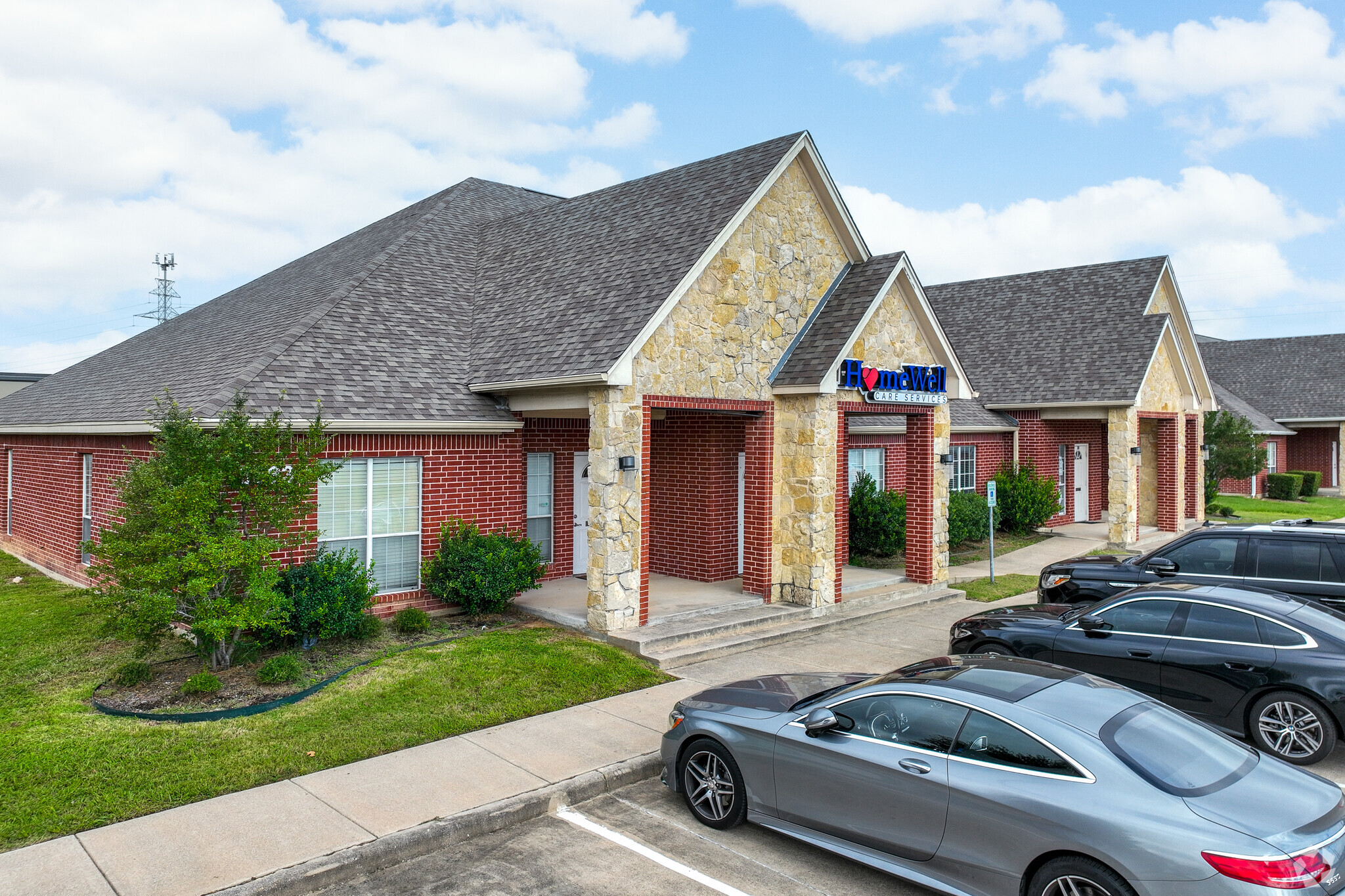 5583 Davis Blvd, North Richland Hills, TX en alquiler Foto del edificio- Imagen 1 de 26