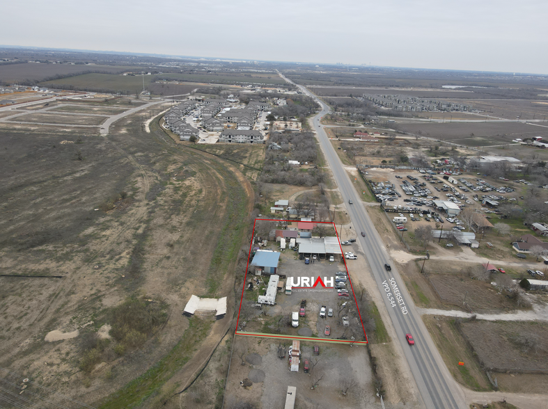 13495 Somerset Rd, Von Ormy, TX en venta - Foto del edificio - Imagen 2 de 14