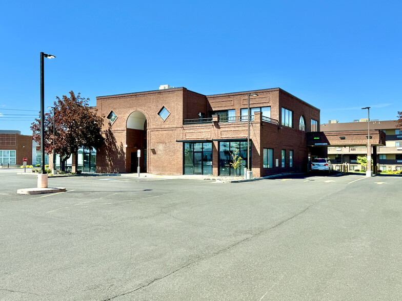 201-205 N 40th Ave, Yakima, WA en alquiler - Foto del edificio - Imagen 1 de 12