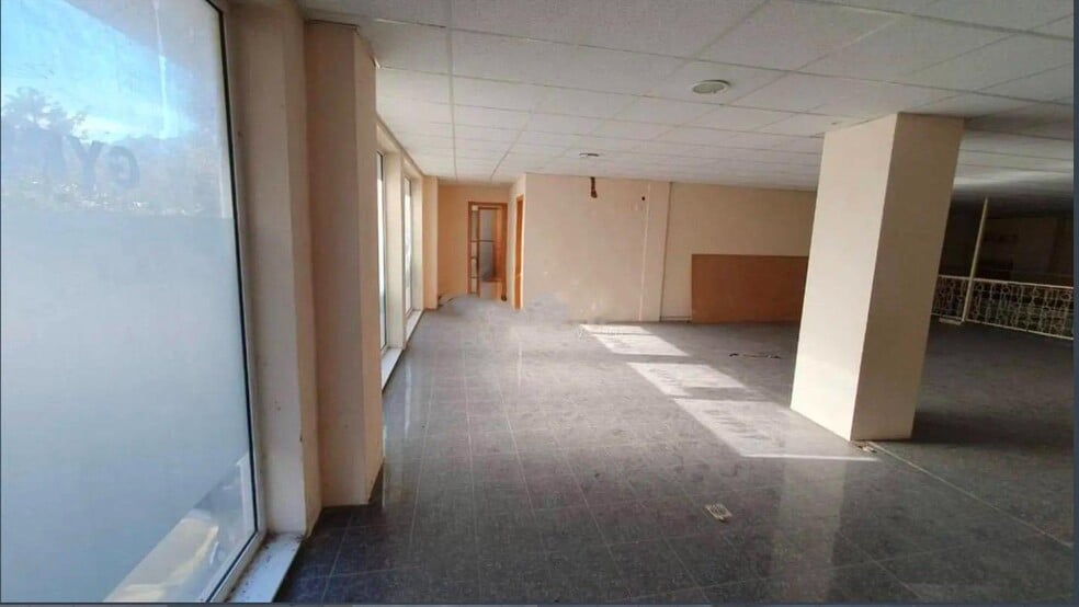 Avinguda de la Comunitat Valenciana, 1, Xeraco, Valencia en venta - Foto del edificio - Imagen 3 de 14