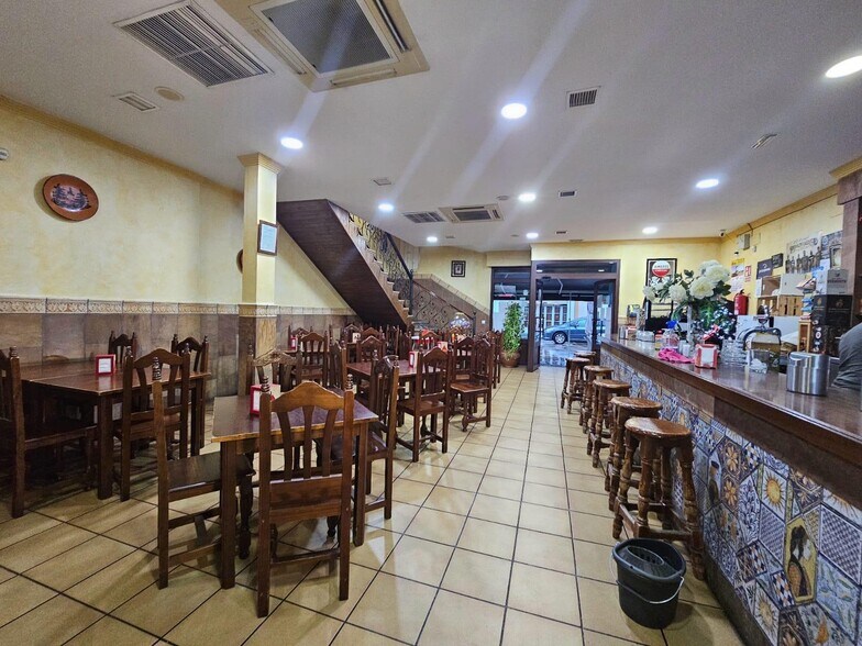 Local en Córdoba, Córdoba en venta - Foto del edificio - Imagen 1 de 31