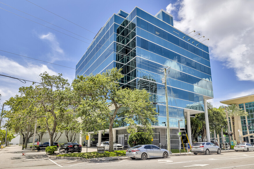 600 S Andrews Ave, Fort Lauderdale, FL en alquiler - Foto del edificio - Imagen 2 de 13