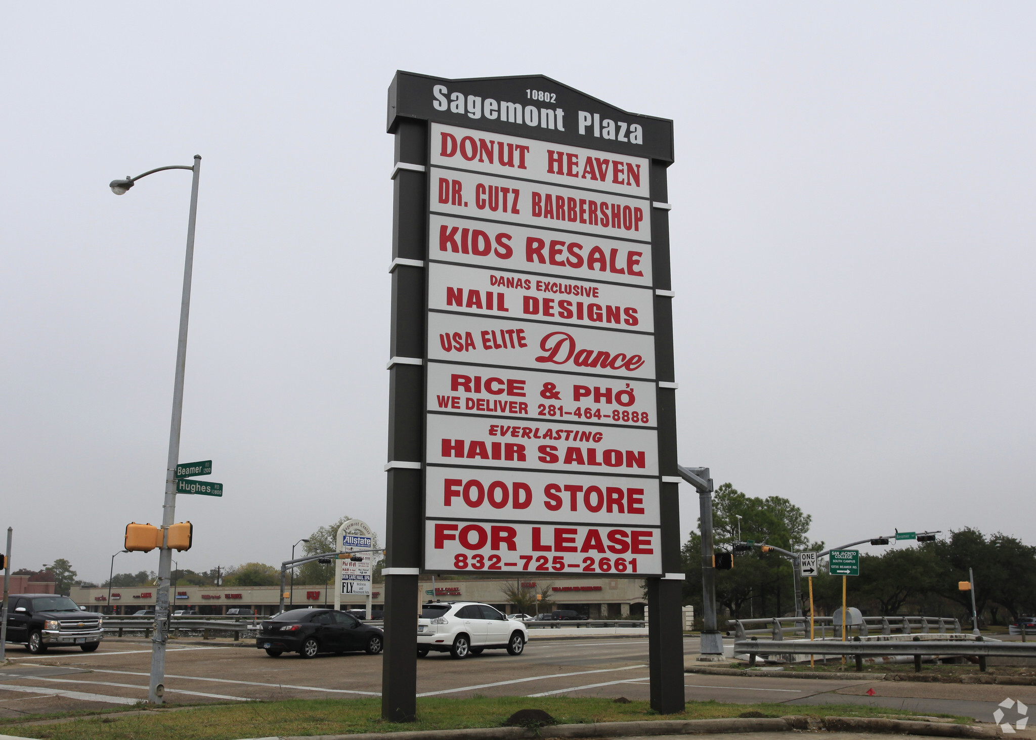 10802 Hughes Rd, Houston, TX en alquiler Foto del edificio- Imagen 1 de 10