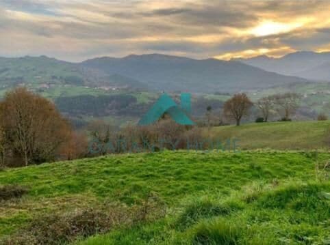 Terreno en Rasines en venta Vista aérea- Imagen 1 de 8