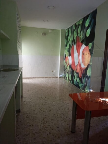 Local en Córdoba, Córdoba en alquiler - Foto del edificio - Imagen 2 de 7