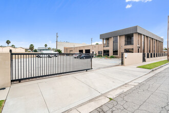 18732 Corby Ave, Artesia, CA en venta Foto del edificio- Imagen 1 de 18