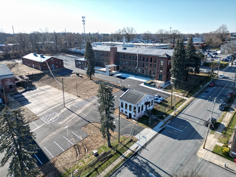 500D E Broadway Ave, Clifton Heights, PA en alquiler - Foto del edificio - Imagen 2 de 8