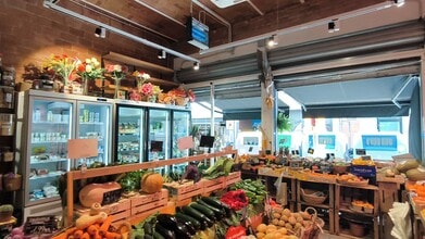 Carrer de Pàdua, 96, Barcelona, Barcelona en alquiler - Vídeo de anuncio comercial 