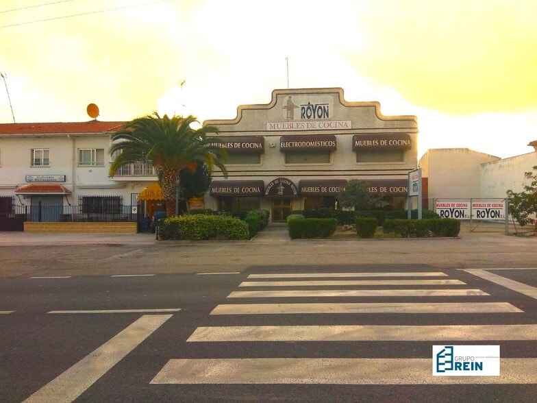 Avenida de Madrid, 37, Añover de Tajo, Toledo en venta - Foto del edificio - Imagen 1 de 18