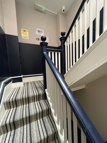 39 Lorne Park Rd, Bournemouth en venta - Foto del edificio - Imagen 3 de 8