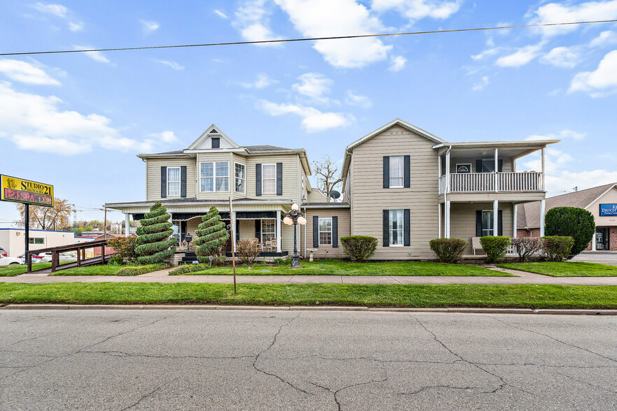 2048 Winchester Ave, Ashland, KY en venta - Foto del edificio - Imagen 1 de 57