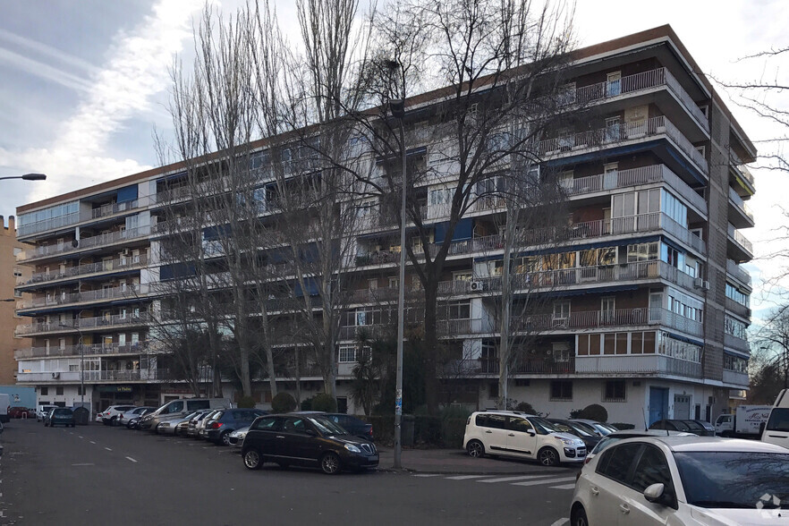 Calle Torres de la Alameda, 2, Alcalá De Henares, Madrid en alquiler - Foto del edificio - Imagen 2 de 2