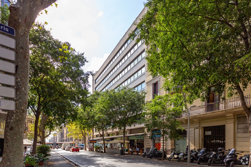 Ronda de Sant Pere, 17, Barcelona, Barcelona en alquiler - Foto del edificio - Imagen 2 de 7