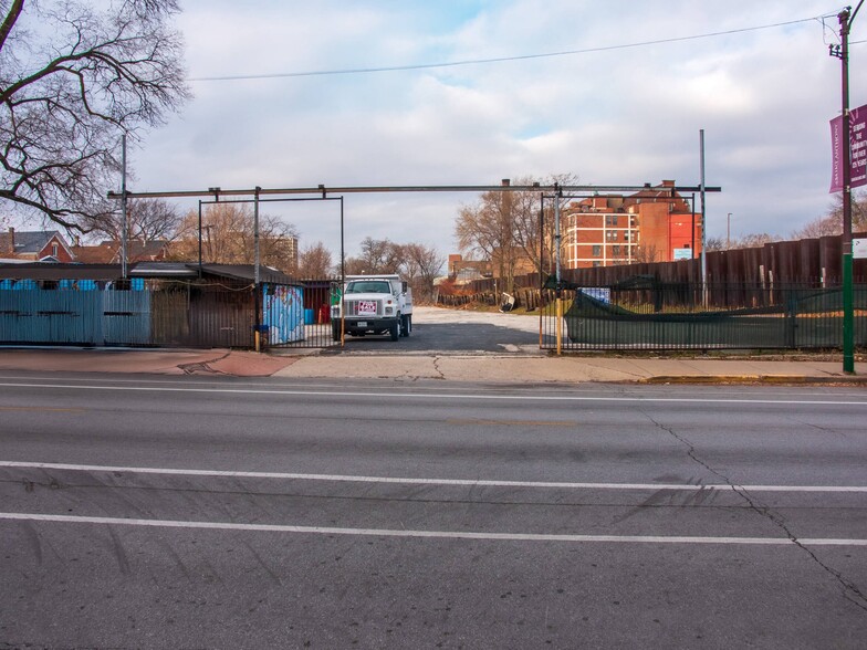 1900 California Ave, Chicago, IL en alquiler - Foto principal - Imagen 1 de 11