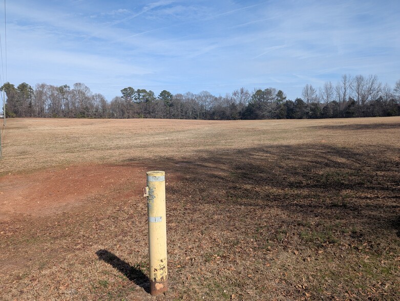 450 Carver Rd, Griffin, GA en venta - Foto de la construcción - Imagen 2 de 4