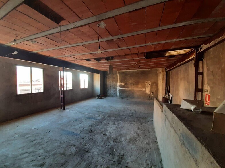 Local en Cuéllar, Segovia en alquiler - Foto del interior - Imagen 3 de 10