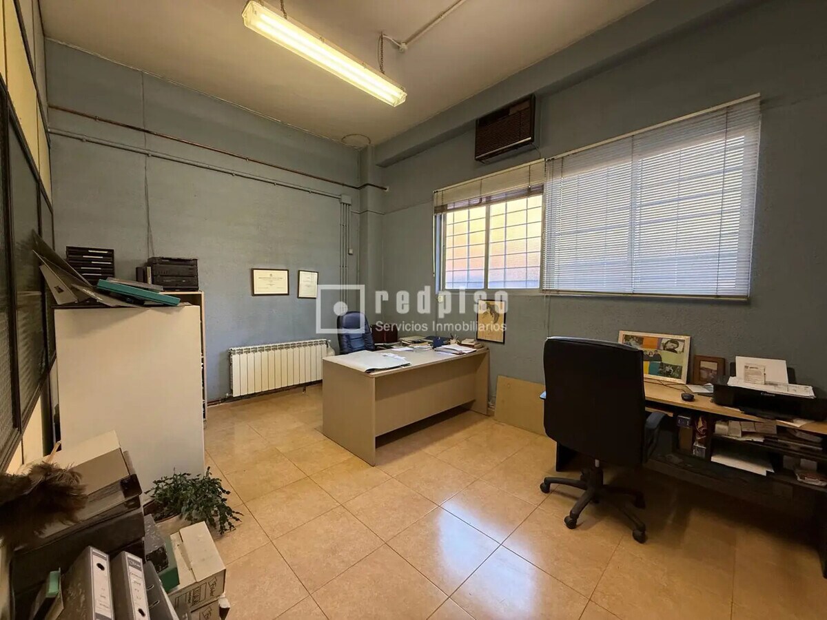 Madrid, MAD 28044 - Unidad Pt: Dr. - - Foto del interior - Image 2 of 8