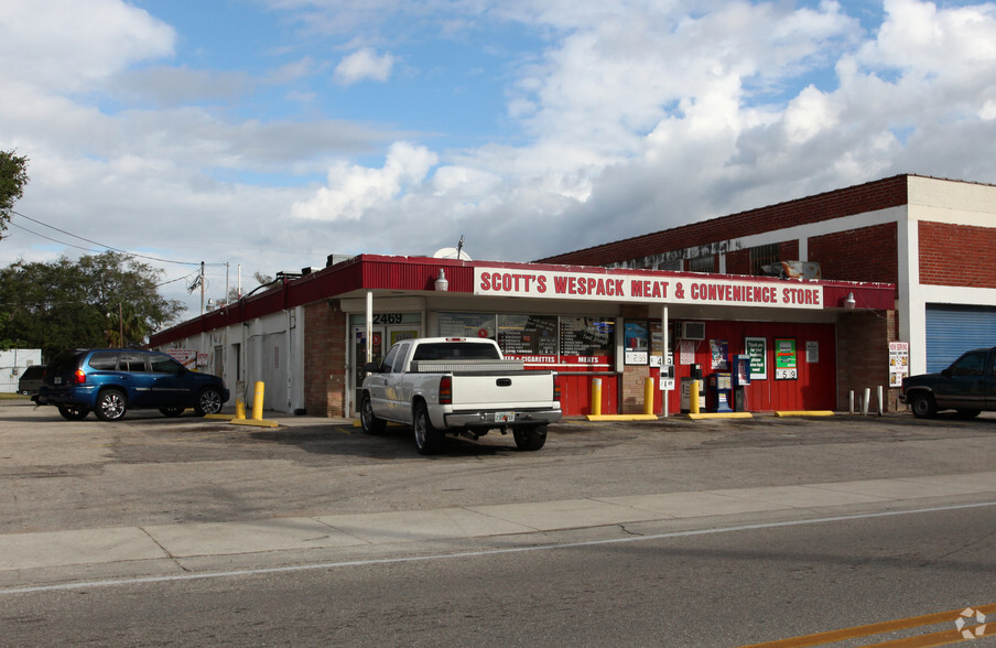 2467-2469 Edison Ave, Fort Myers, FL en alquiler - Foto del edificio - Imagen 1 de 9