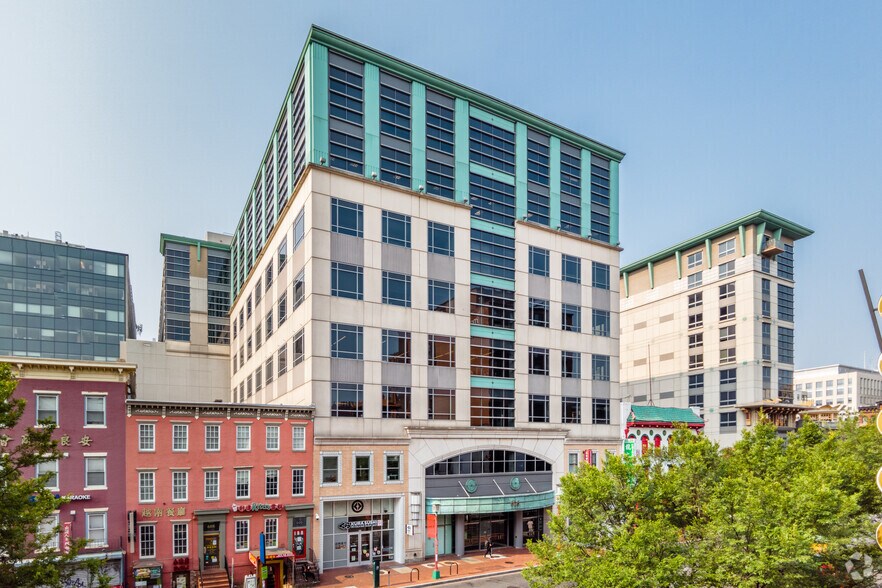 701 7th St NW, Washington, DC en alquiler - Foto del edificio - Imagen 1 de 11