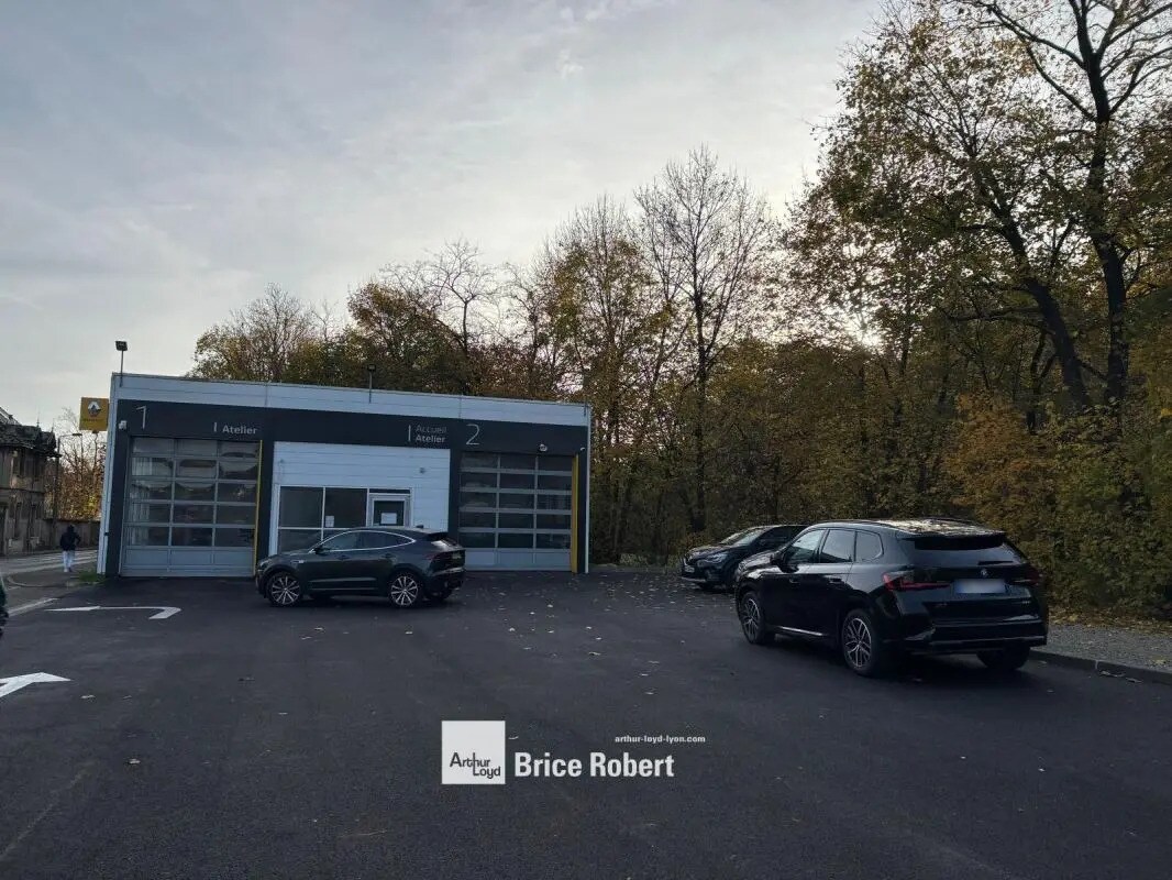 Local en Sainte-Foy-lès-Lyon en alquiler Foto principal- Imagen 1 de 6