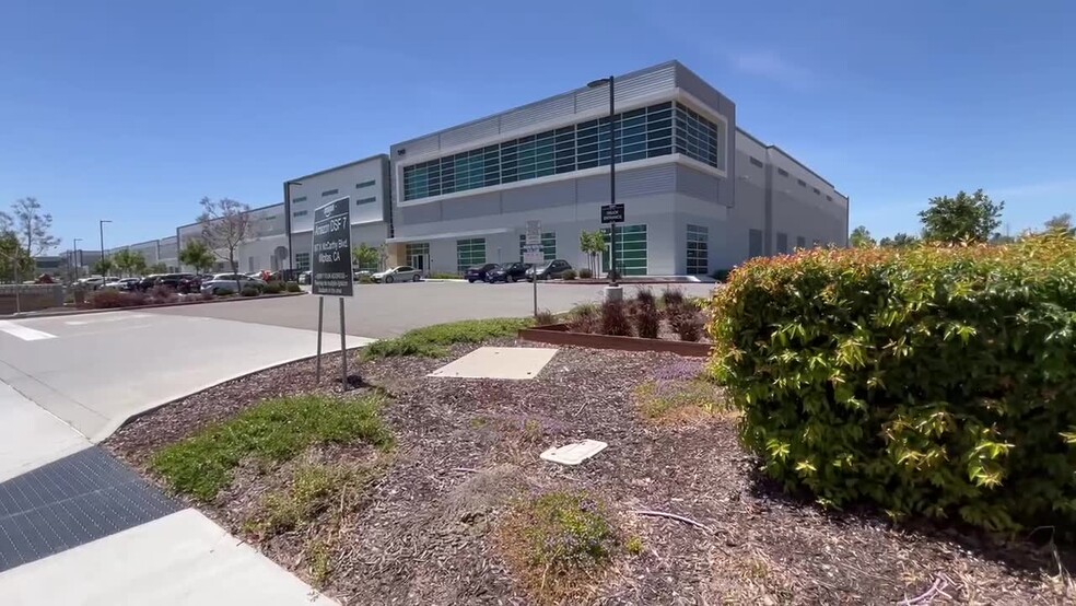 1429 N McCarthy Blvd, Milpitas, CA en alquiler - Vídeo de anuncio comercial - Imagen 2 de 4