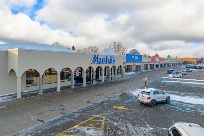 Más detalles de 23001-23303 Michigan Ave, Dearborn, MI - Local en alquiler