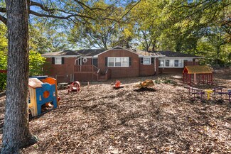 Más detalles de 957 Astor Ave, Forest Park, GA - Local en venta