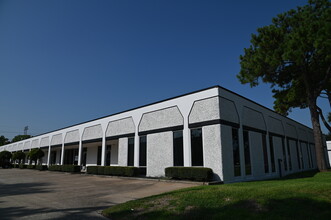 15534 W Hardy Rd, Houston, TX en alquiler Foto del edificio- Imagen 1 de 3