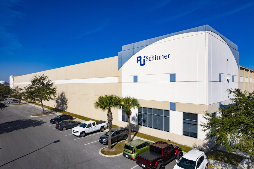 4409-4443 Madison Industrial Ln, Tampa, FL en alquiler - Foto principal - Imagen 1 de 10