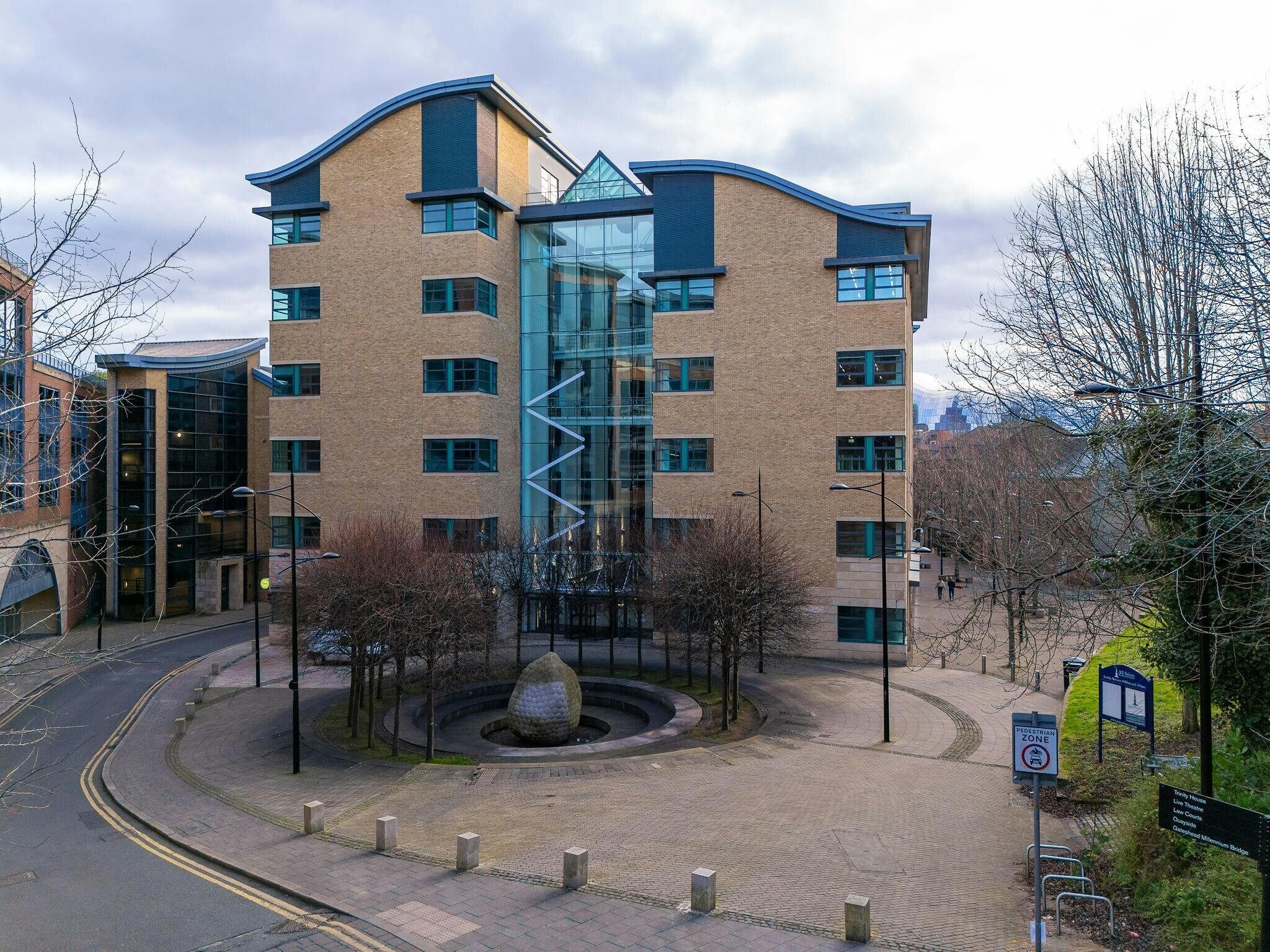 1 Trinity Gdns, Newcastle Upon Tyne en alquiler Foto principal- Imagen 1 de 25