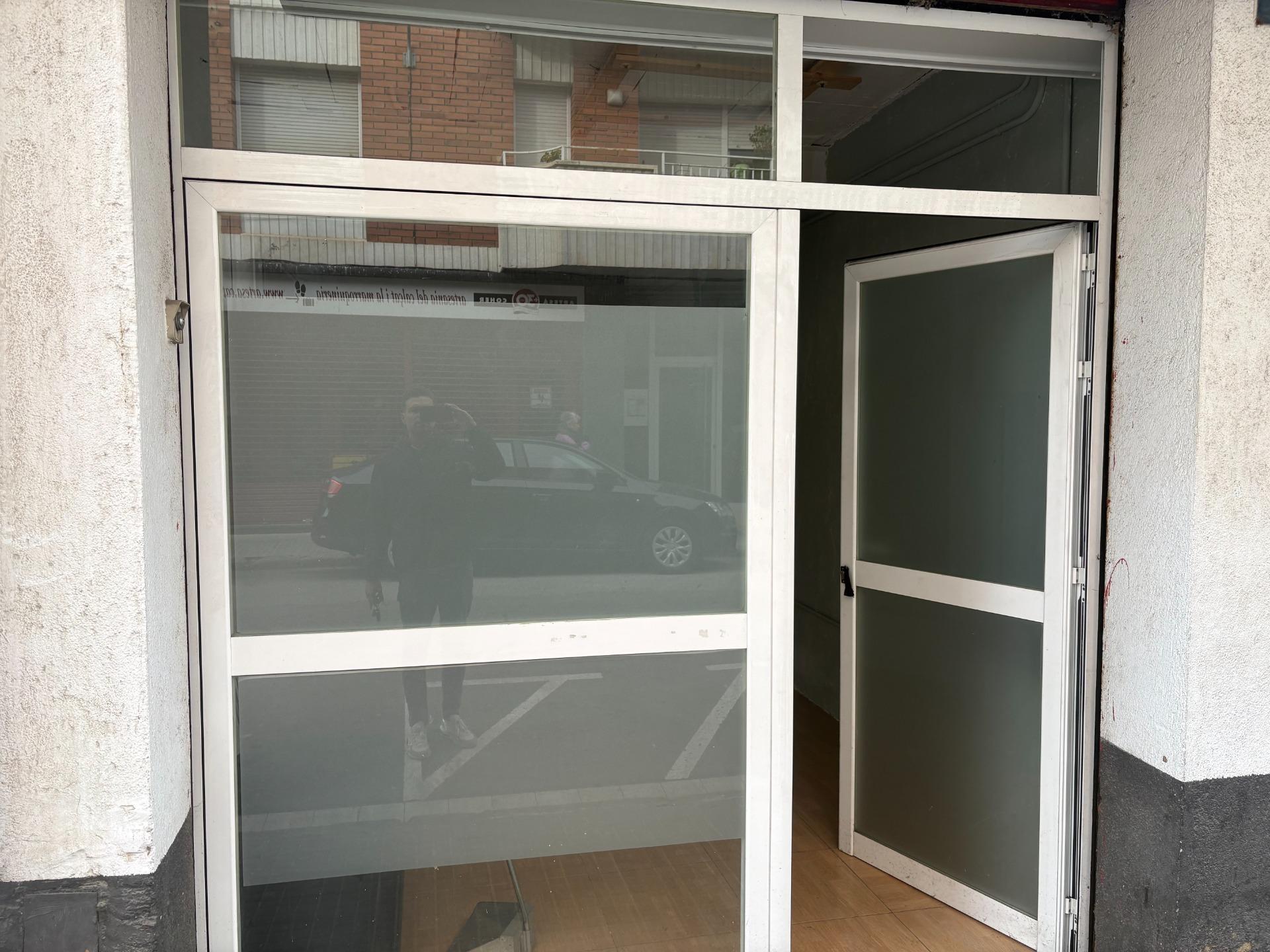 Local en Granollers, Barcelona en alquiler Foto principal- Imagen 1 de 2