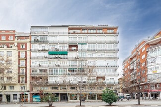 Más detalles de Calle del Doctor Esquerdo, 18, Madrid - Edificio residencial en venta