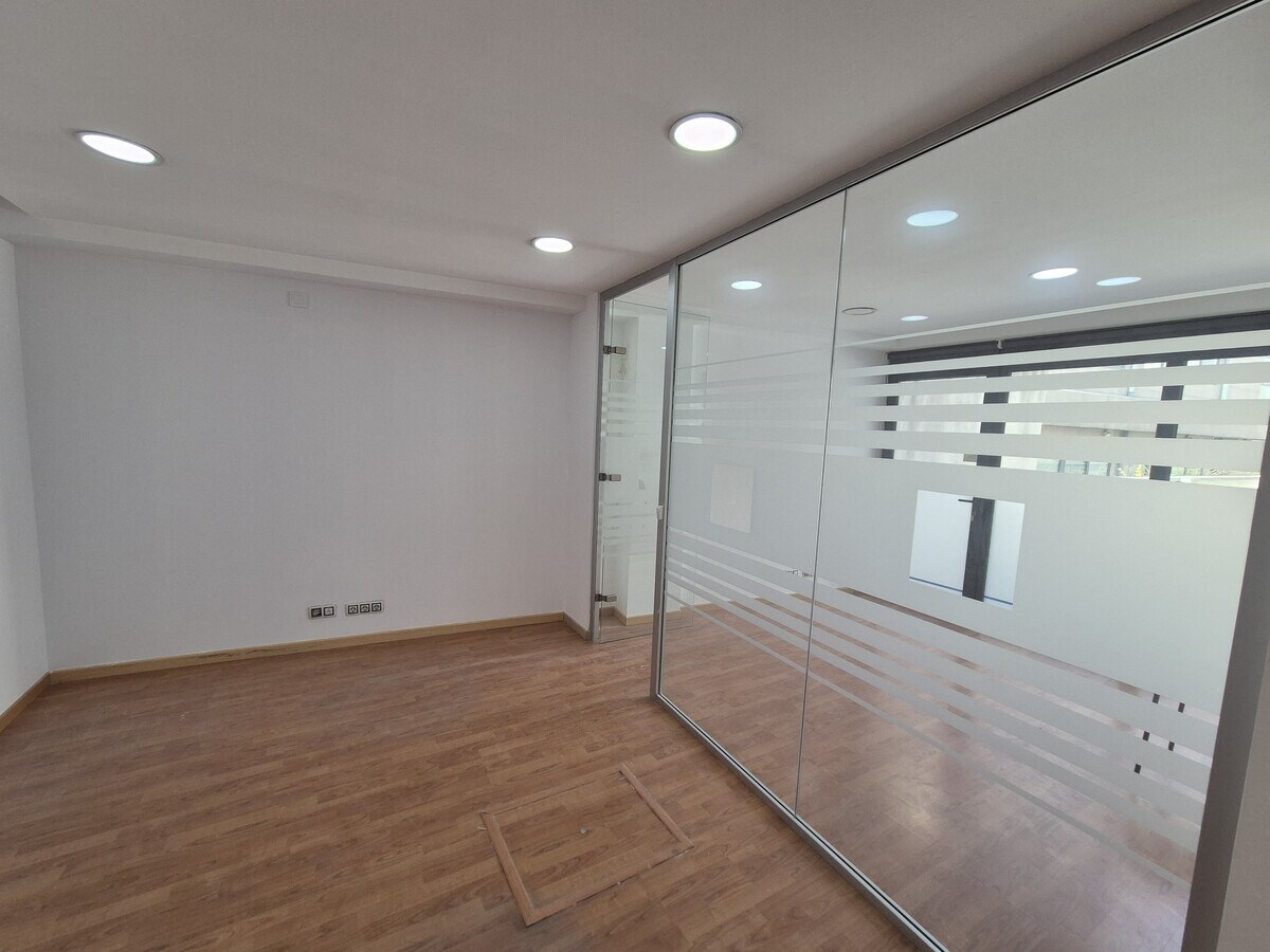Calle de Cronos, 20, Madrid, MAD 28037 - Unidad Es:4 Pl:00 Pt:08 - - Foto del interior - Image 2 of 9