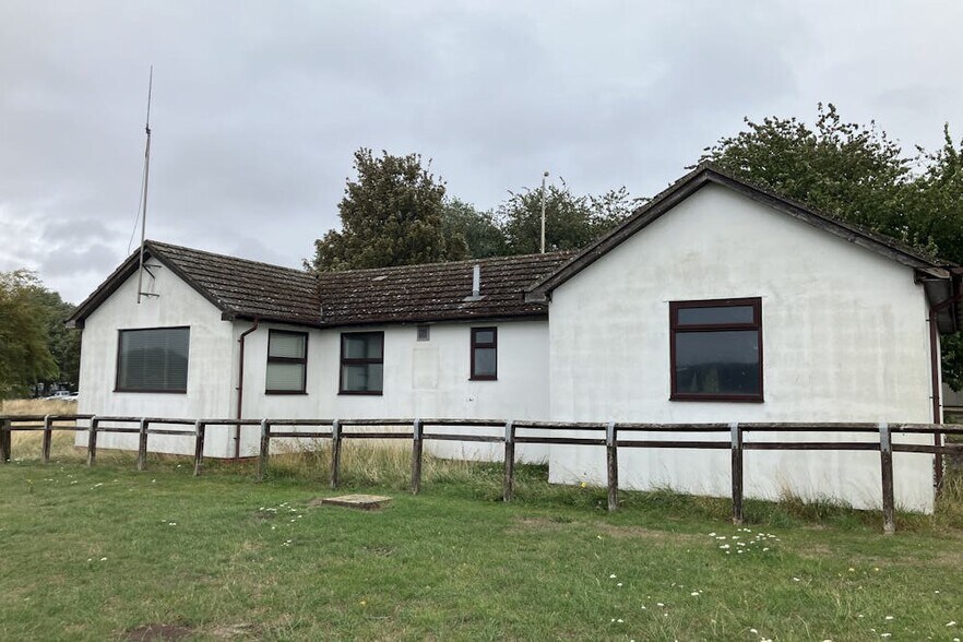 9 Severn Rd, Berkeley en alquiler - Foto del edificio - Imagen 2 de 2