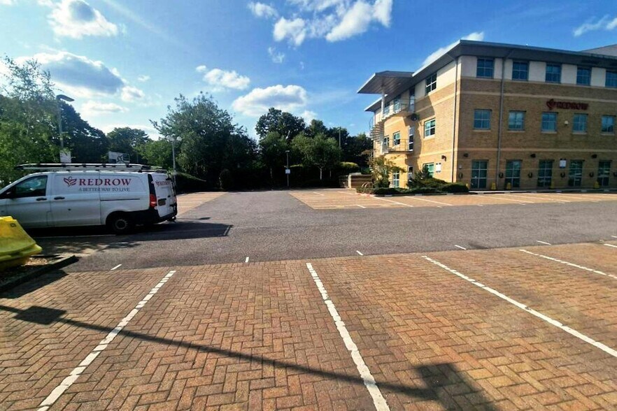 Faraday Rd, Basingstoke en venta - Foto del edificio - Imagen 3 de 11