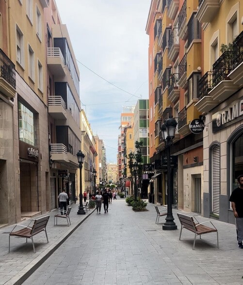 Local en Alicante, Alicante en venta - Foto del edificio - Imagen 2 de 2