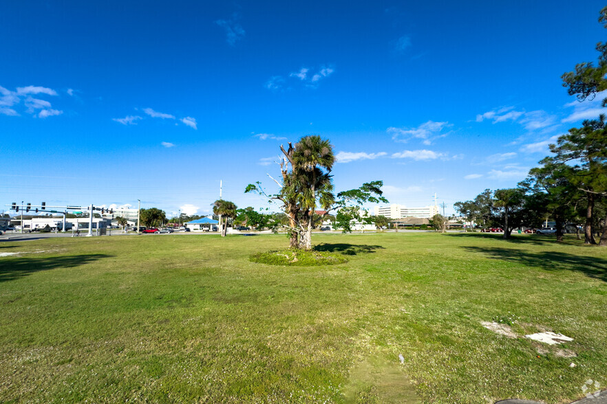 1500 Pine St, Melbourne, FL en venta - Foto principal - Imagen 1 de 4