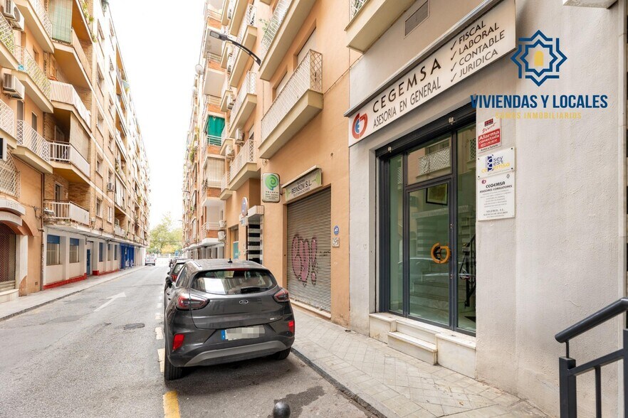 Calle Nazaríes, Granada, Granada en venta - Foto del edificio - Imagen 3 de 22