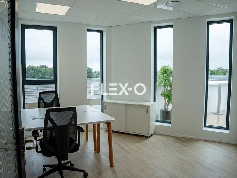 801 Avenue Des Champs Blancs, Cesson-Sévigné en alquiler - Foto del edificio - Imagen 2 de 7