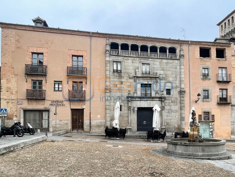Plaza de San Martín, 3, Segovia, Segovia en venta - Foto del edificio - Imagen 2 de 9