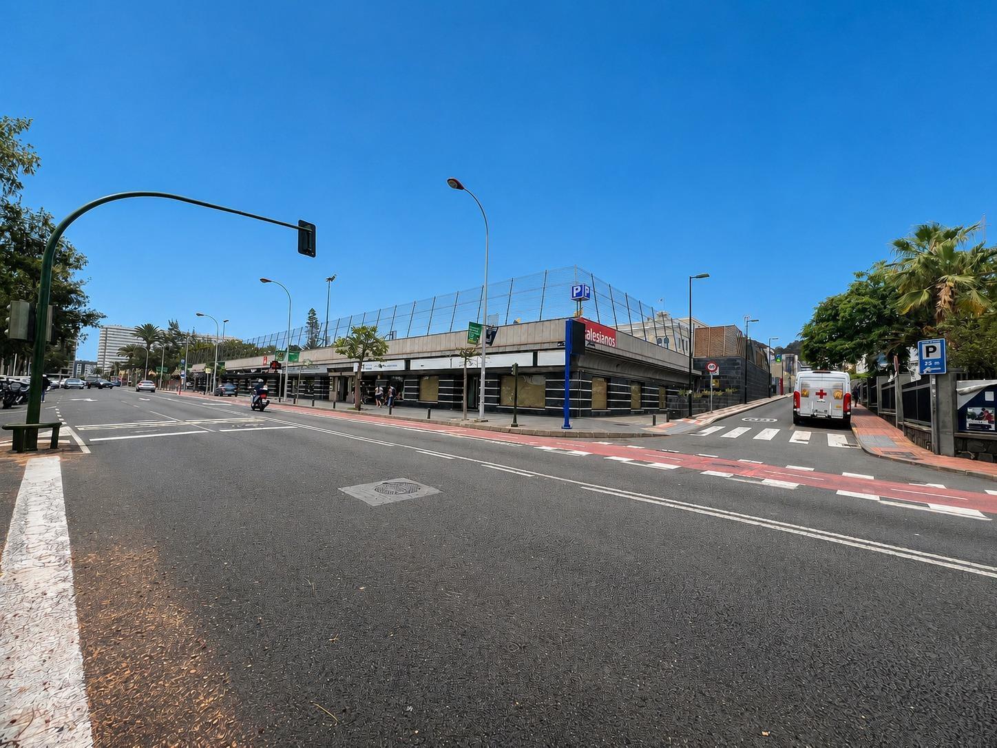 Oficina en Las Palmas de Gran Canaria, Las Palmas en venta Foto del edificio- Imagen 1 de 16